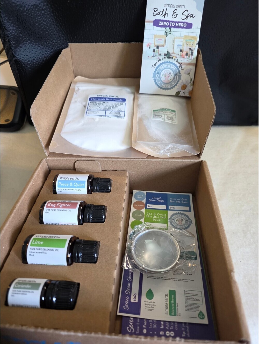 Simply Earth Bath & Spa Zero to Hero Essential Oil Recipe Box New Complete Kit
